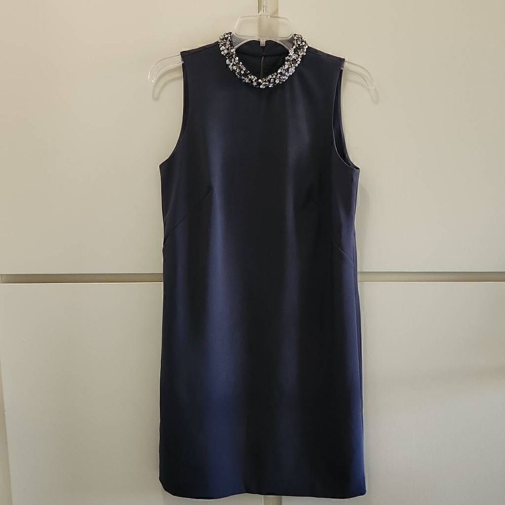 Ann Taylor Grey Slvls Sheath Dress w/ Beaded Mock Collar, sz 6, Pre-owned